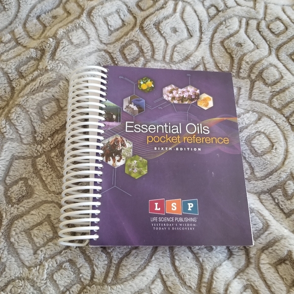 Other - Essential Oils Book